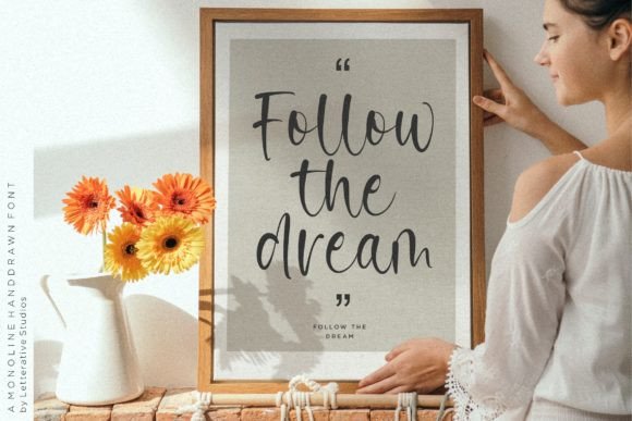 Noble Dream Font Poster 2