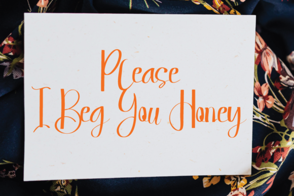 Honey Jar Font Poster 3