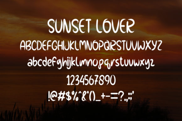 Sunset Lover Font Poster 5
