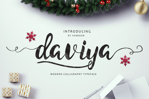 Daviya Font Poster 1