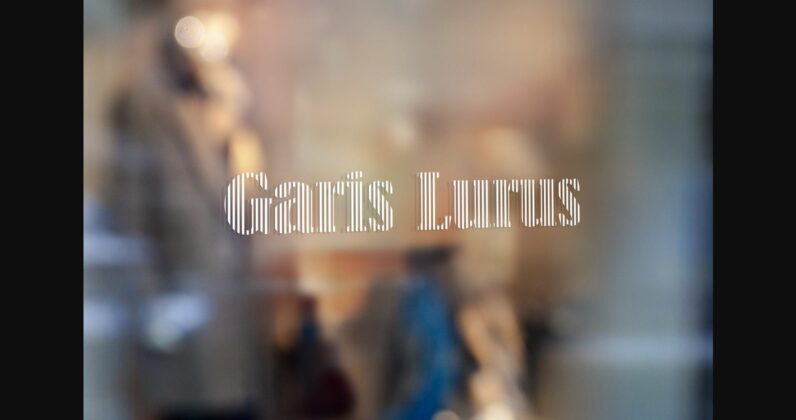 Garis Lurus Font Poster 4