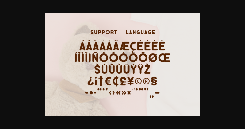 Marqona Font Poster 5