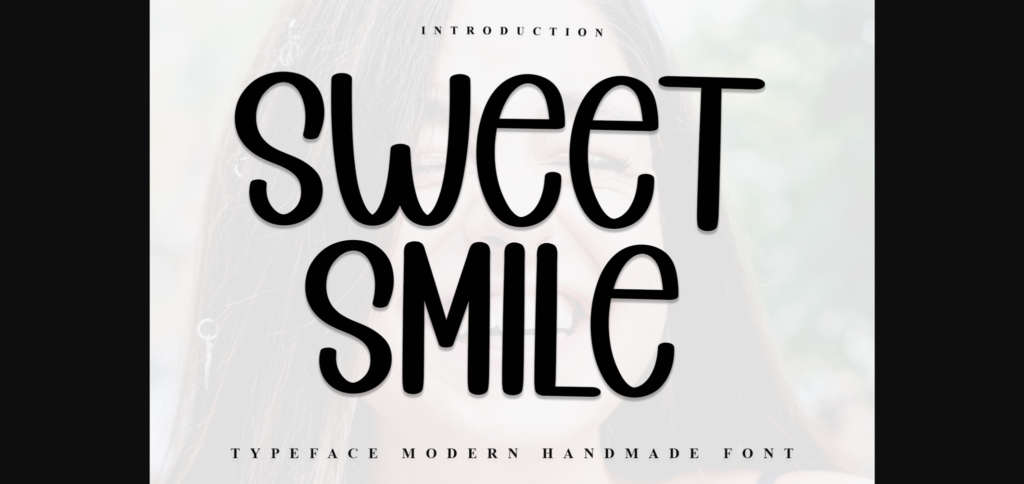 Sweet Smile Font Poster 1