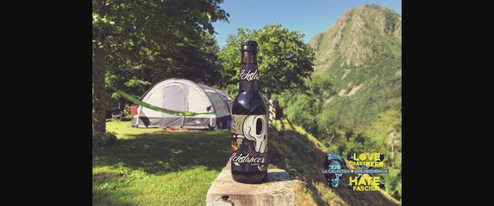 Camping Beer Mockup Poster 4