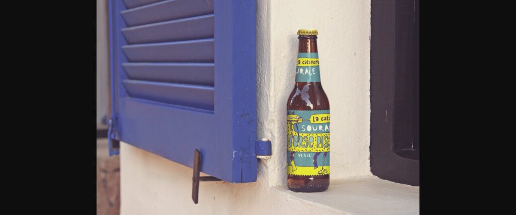 Formentera Window Duo | Beer Mockup Poster 4